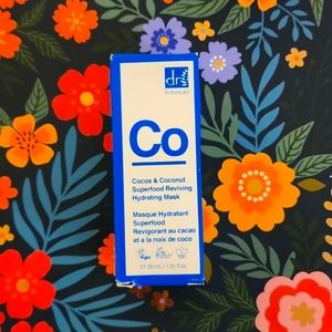 DR.BOTANICALS Cocoa & Coconut Superfood Reviving Hydrating Mask.
